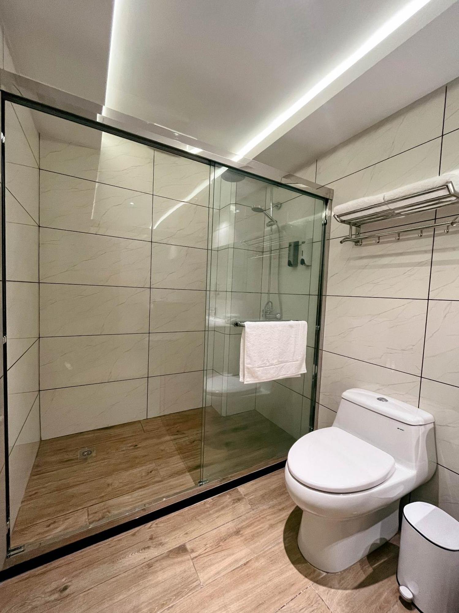Hotel De Turistas Икитос Экстерьер фото